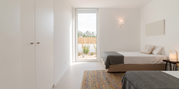 Comprar / Vender Casas Unifamiliares y Chalets en Rivas - Vaciamadrid · con Mobiliario y Carpintería a Medida
