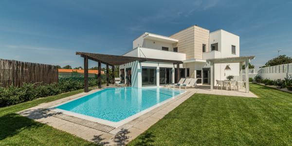 Inversores, Intermediarios, Agentes y Brokers Inmobiliarios en Rivas - Vaciamadrid · Villas